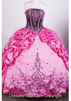 Gorgeous Ball Gown Strapless Floor-length Rose Pink Quinceanera Dresses
