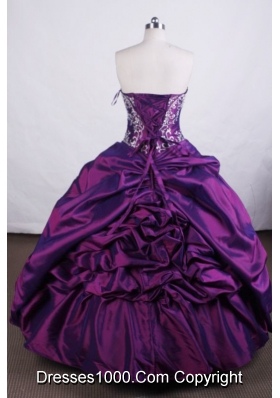 Luxurious Ball gown StraplessFloor-length Quinceanera Dresses Embroidery