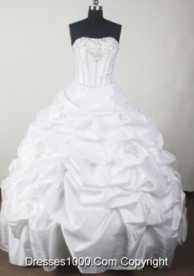 Simple Ball Gown Strapless Floor-length White Quinceanera Dress