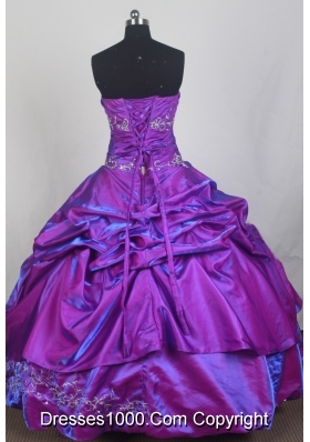 Classical Ball Gown Strapless Floor-length Quinceanera Dress
