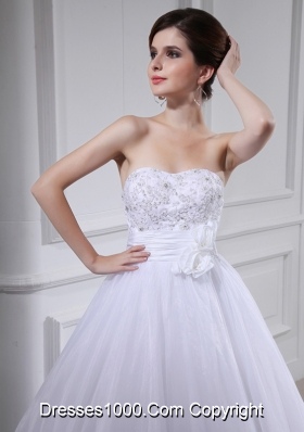 Ball Gown Strapless Appliques and Sequins Wedding Dress in White