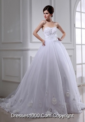 Ball Gown Strapless Appliques and Sequins Wedding Dress in White