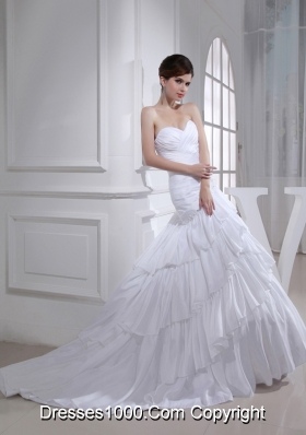 2014 Spring A-line Sweetheart Ruching Ruffled Layers White Wedding Dress