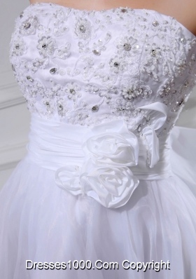 A-line Strapless Tulle Appliques Hand Made Flower White Wedding Dress