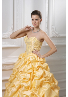 Ball Gown Sweetheart Beading Pick-ups Yellow Quinceanera Dress