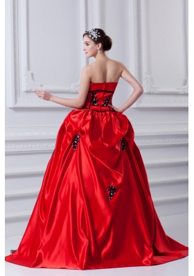 Cheap Strapless Appliques Pick-ups Black and Red Quinceanera Dress with Brush Train