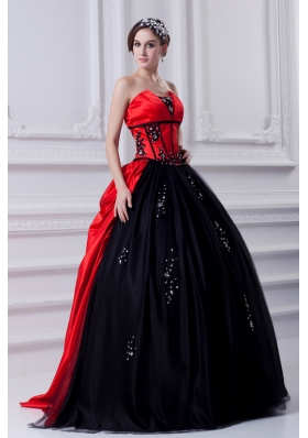 Cheap Strapless Appliques Pick-ups Black and Red Quinceanera Dress with Brush Train