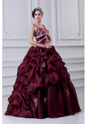 2014 Spaghetti Straps Organza Beading and Appliques Burgundy Quinceanera Dress