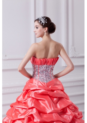 2014 Watermelon Ball Gown Strapless Beading Quinceanera Dress with Side Zipper