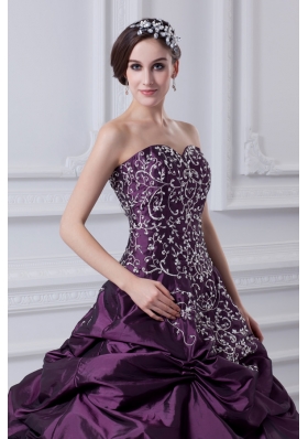 Cheap Eggplant Purple Sweetheart Embroidery and Pick-ups Quinceanera Dress