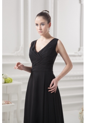 Empire V-neck Floor-length Ruching Black Prom Dress