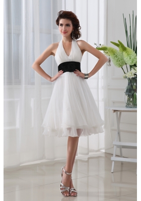 A-line Chiffon White Haltor Top Knee-length  Hand Made Flower Prom Dress