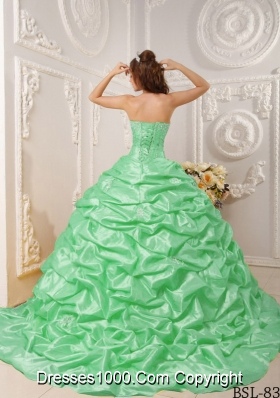 Elegant Apple Green Ball Gown Strapless with Appliques and Beading Quinceanera Dress