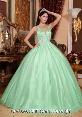2014 Apple Green Ball Gown V-neck  Beading Quinceanera Dress