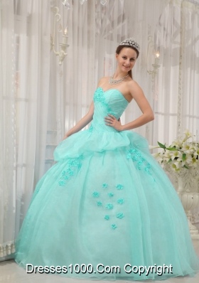 Apple Green Ball Gown Sweetheart Quinceanera Dress with Organza Appliques
