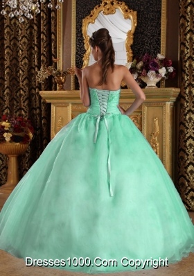 Quinceanera Dress in Apple Green Ball Gown Sweetheart with Beading and Appliques