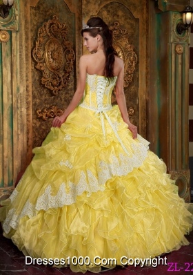 Strapless Ruffles and Appliques Organza Yellow Quinceanera Gown Dresses