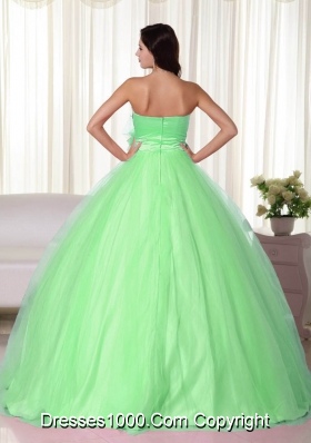 2014 Affordable Sping Green Gown Sweetheart Beading Quinceanera Dress with Hand Made Flower