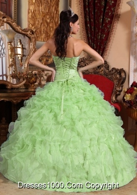 2014 Fashionable Yellow Green Sweetheart Ball Gown Beading  Quinceanera Dress with Ruffles