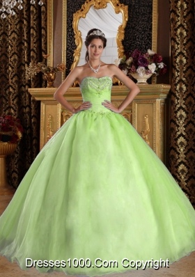 2014 Perfect Quinceanera Dress in Yellow Green Sweetheart Ball Gown with Beading