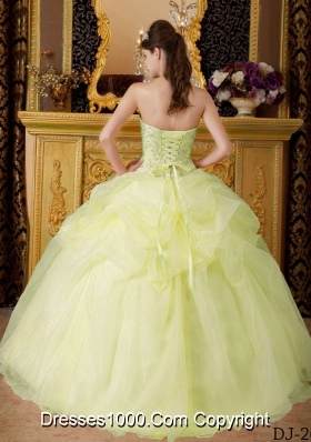 2014 Yellow Green Organza Beading Dress For Quinceaneras