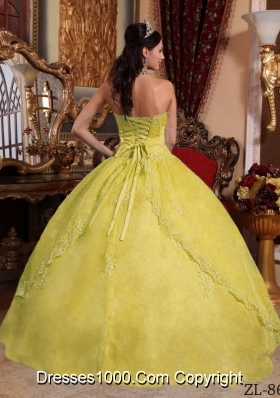 Cheap Strapless Organza Appliques Yellow Puffy Quinceanera Gown