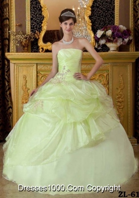 Organza Yellow Green Dresses Quinceanera with Appliques and Beading