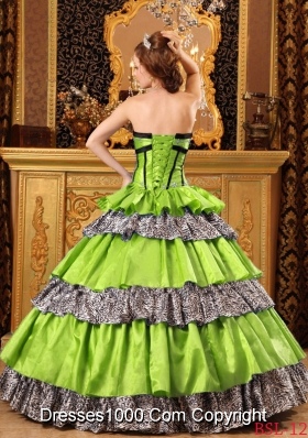 Popular Sweetheart  Beaded Sweet Sixteen Dresses with Layers