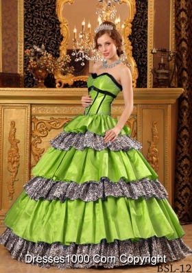Popular Sweetheart  Beaded Sweet Sixteen Dresses with Layers