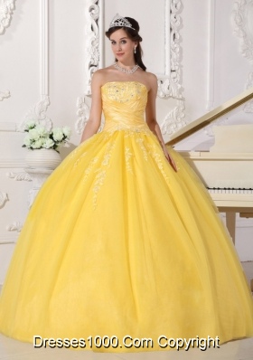 Puffy Strapless Appliques Quinceanera Gowns in Yellow
