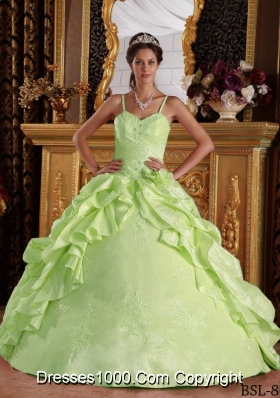 Yellow Green Spaghetti Straps Beading and Appliques Dresses For a Quinceanera