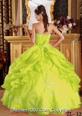 Yellow Green Strapless Embroidery Organza Dresses For a Quinceanera