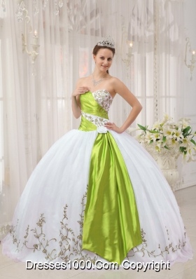 Puffy Sweetheart Organza Embroidery for White and Green Quinces Dresses