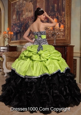 Yellow Green and Black Sweetheart Pick-ups and Ruffles Organza Quinceanera Dresses