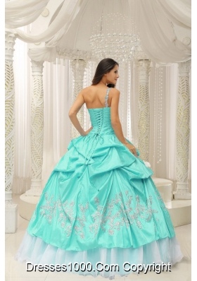 Apple Green One Shoulder Embroidery Decorate Quinceanera Dress With Organza