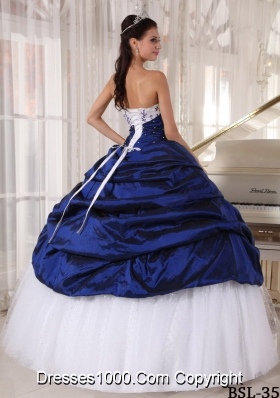 Beautiful Ball Gown Strapless Embroidery Quinceanera Dress with Pick-ups