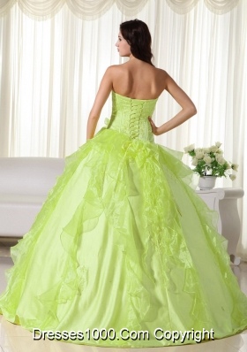 Discount Yelllow Green Sweetheart Embroidery Dresses For a Quince