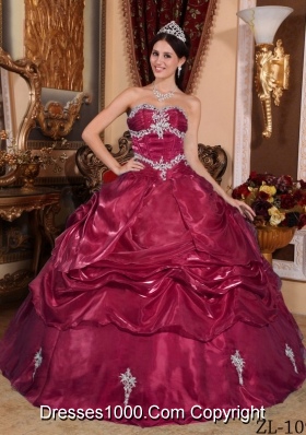 Wine Red Sweetheart Organza Appliques Quinceanera Gowns Dresses