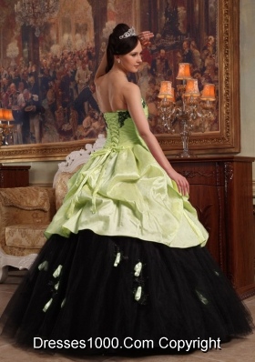 Yellow Green and Black Sweetheart Appliques and Pick-ups Quincenera Dresses