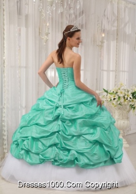 Ball Gown Sweetheart Beading and Pick-ups Appliques Quinceanera Dress