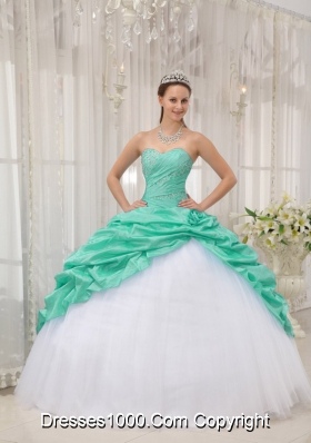 Ball Gown Sweetheart Beading and Pick-ups Appliques Quinceanera Dress