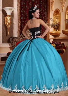 2014 Sweet Aqua Blue Ball Gown Lace V-neck Quinceanera Dress with Appliques