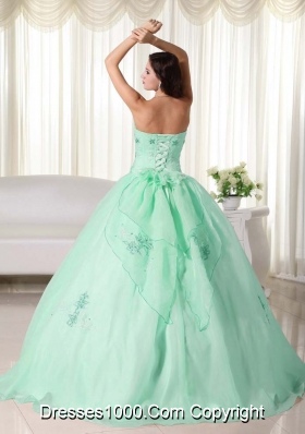 Apple Green Ball Gown Strapless Quinceanera Dress with  Organza Embroidery