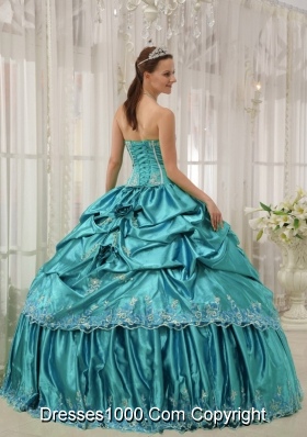 Teal Ball Gown Strapless Quinceanera Dress with  Taffeta Beading Applique