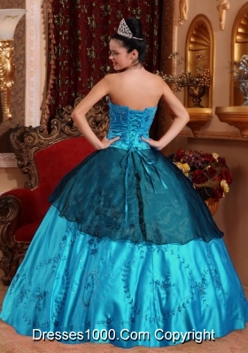 Teal Ball Gown Sweetheart  Satin Embroidery Quinceanera Dress with Beading