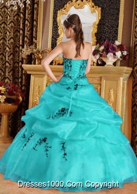 Turquoise Ball Gown Sweetheart Quinceanera Dress  with Organza Embroidery