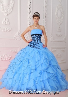 2014 Cute Sweet Ball Gown Strapless Appliques in Aqua Blue Quinceanera Dress with Ruffles