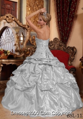 2014 Grey Puffy Sweetheart Embroidery and Beading Quinceanera Dress with Pick-ups