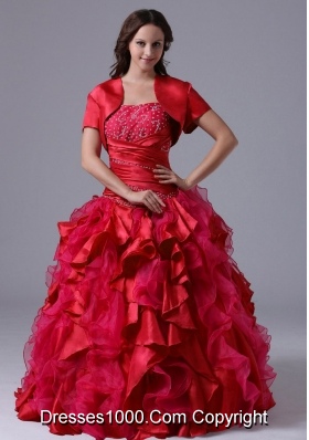 Wine Red Beaded Decorate Bust Quinceanera Gown with Ruffles