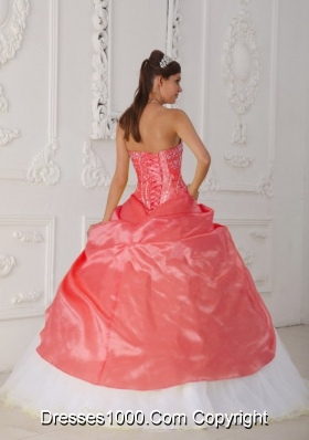 2014 Pretty Ball Gown Strapless Red and White Sweet 16 Dresses with Appliques